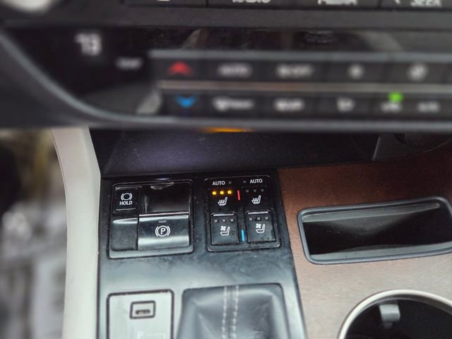 Used 2020 Lexus RX 350L FWD w/ Premium Package image 27