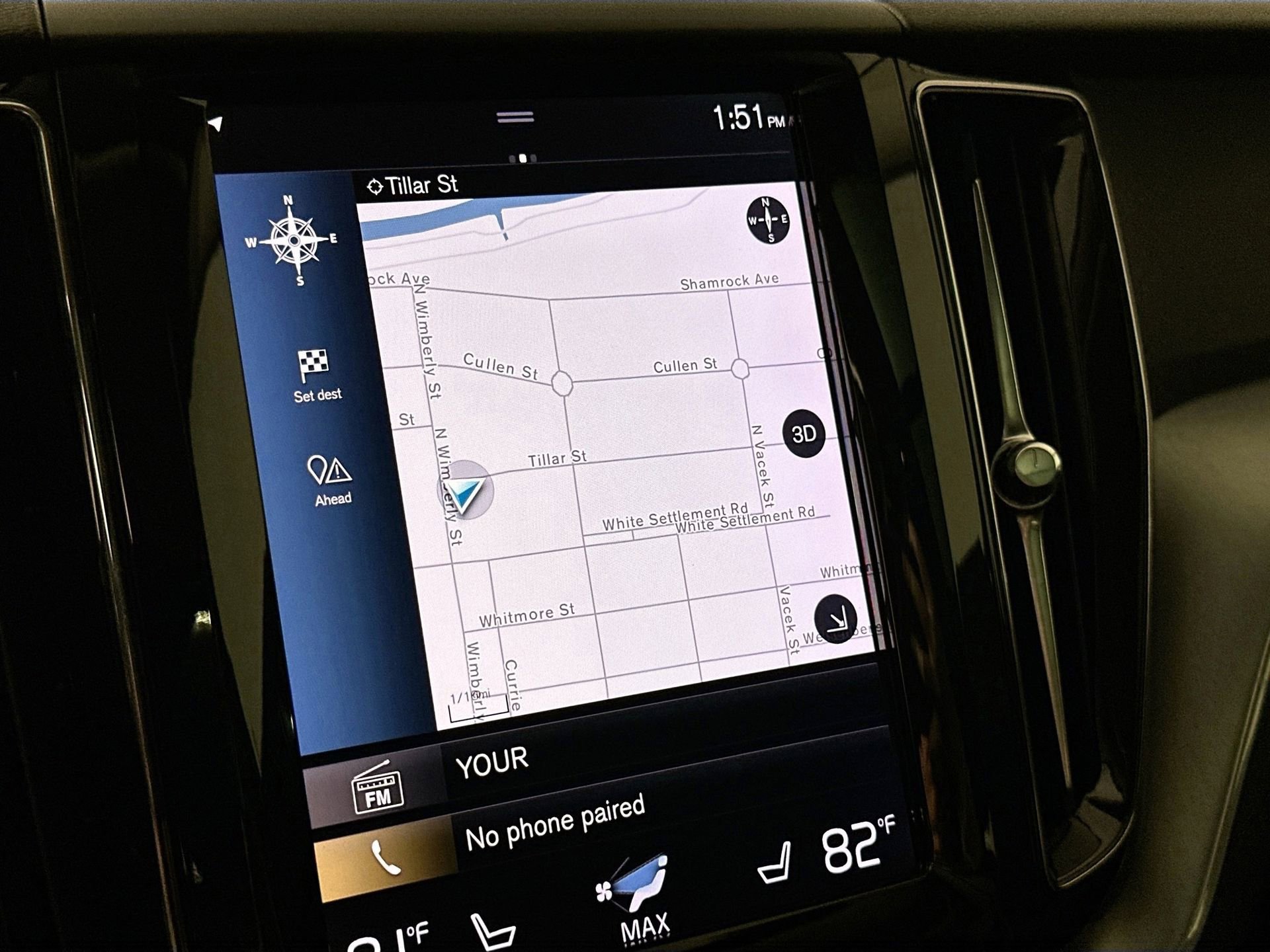 Certified 2018 Volvo XC60 T5 Momentum w/ Convenience Package image 16