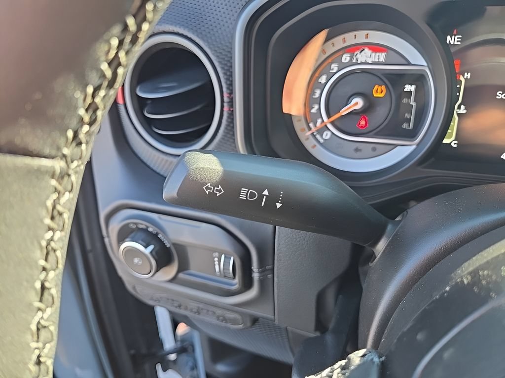 New 2025 Jeep Wrangler Unlimited Rubicon w/ Safety Group AWD/4WD image 49