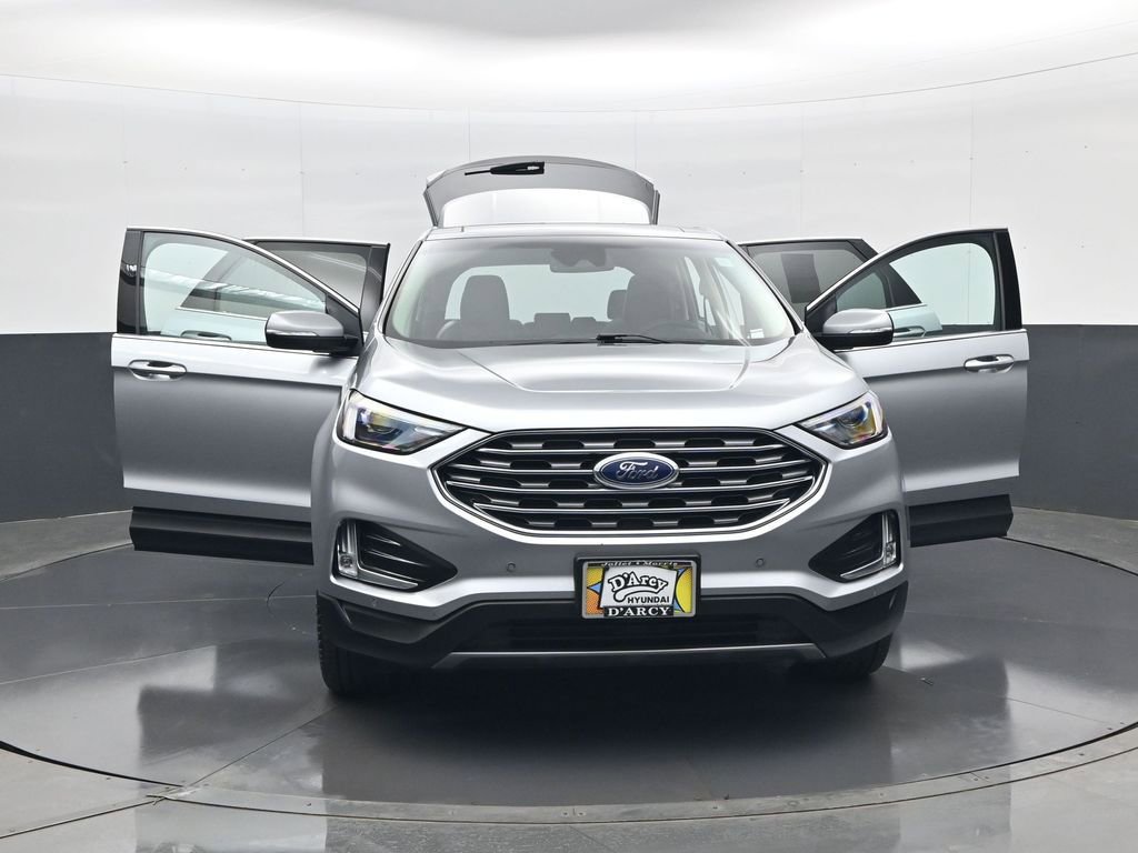 Used 2023 Ford Edge Titanium w/ Class II Trailer Tow Package AWD/4WD image 31