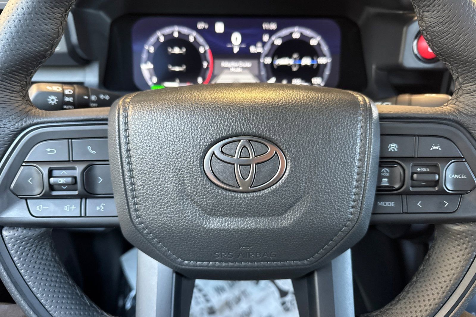 Certified 2025 Toyota Tacoma TRD Pro image 29