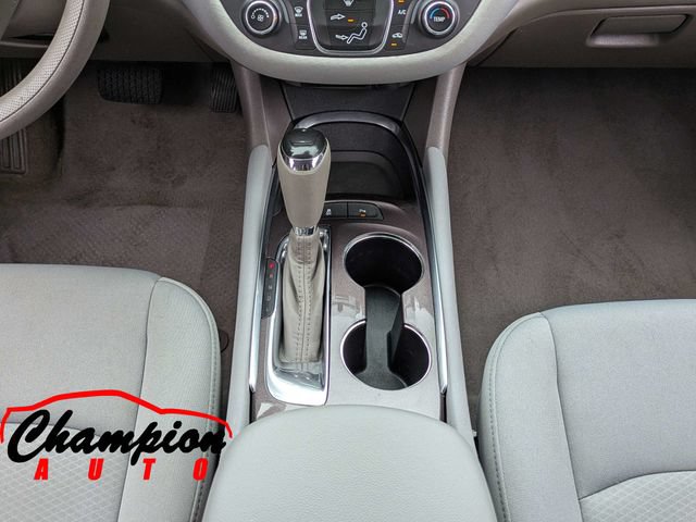 Used 2020 Chevrolet Malibu LS w/ Driver Confidence Package II FWD image 21