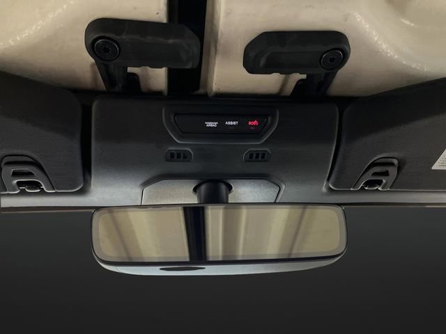 Used 2022 Jeep Wrangler Unlimited Sahara image 25