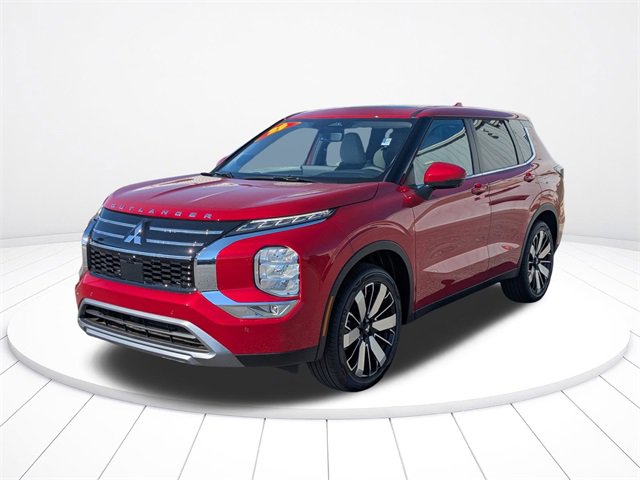 New 2025 Mitsubishi Outlander SE image 9
