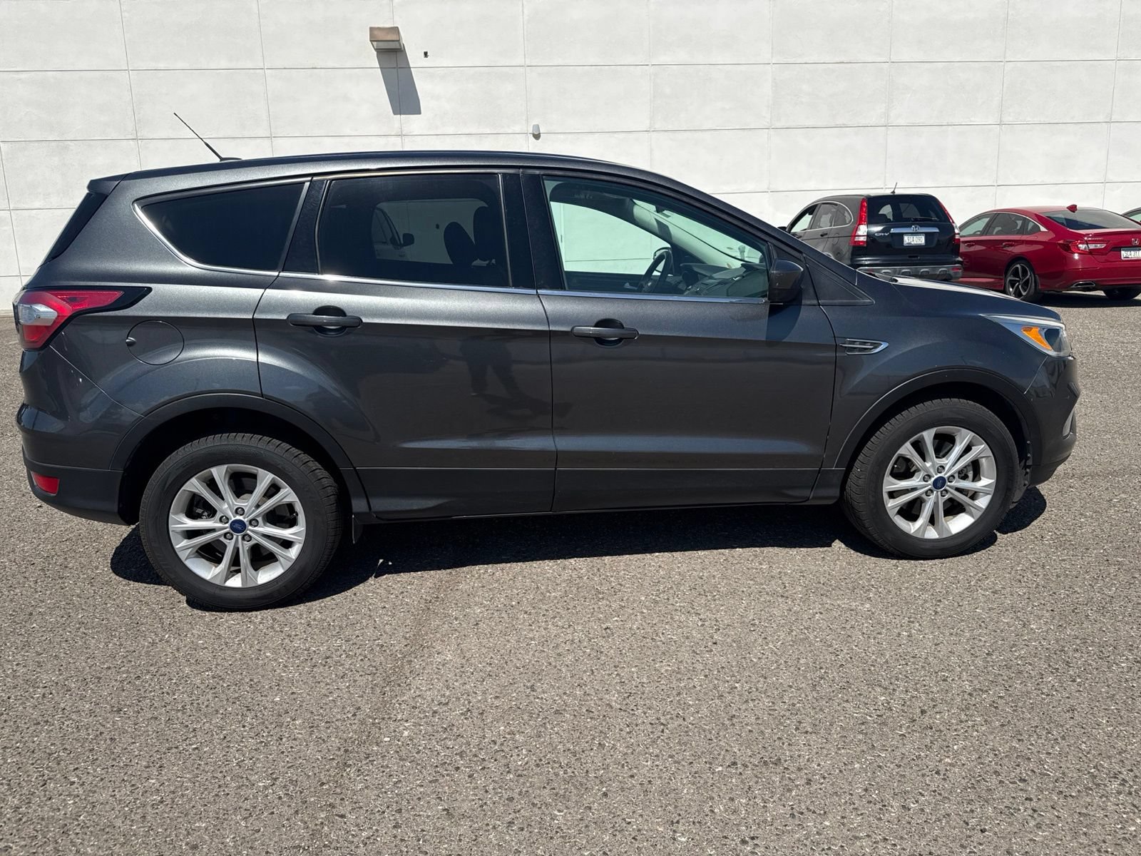 Used 2017 Ford Escape SE AWD/4WD image 6