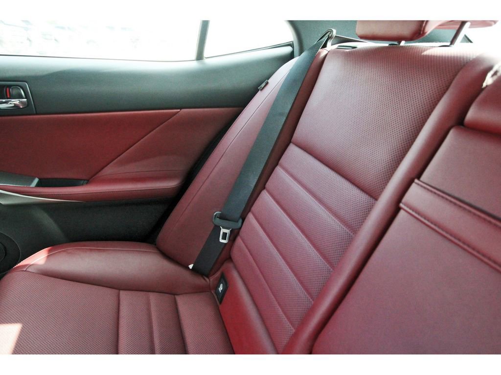 Used 2016 Lexus IS 350 image 14