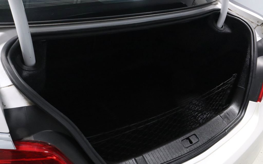 Used 2015 Buick LaCrosse Leather image 13