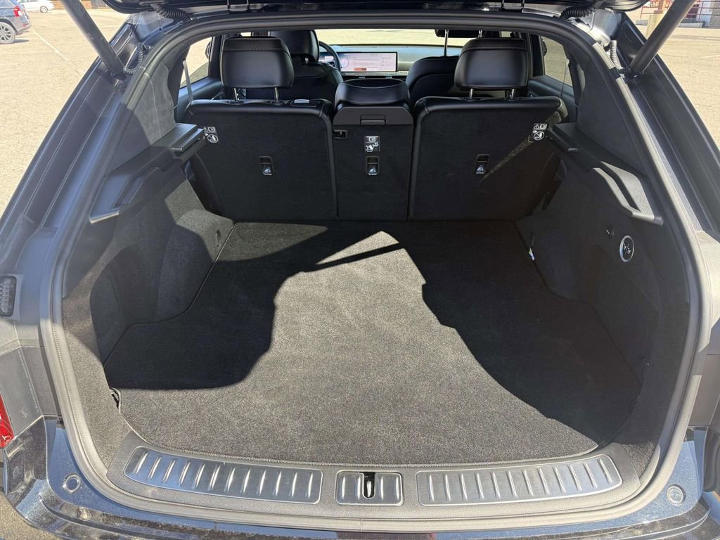 Used 2025 Genesis GV80 3.5T e-SC image 10