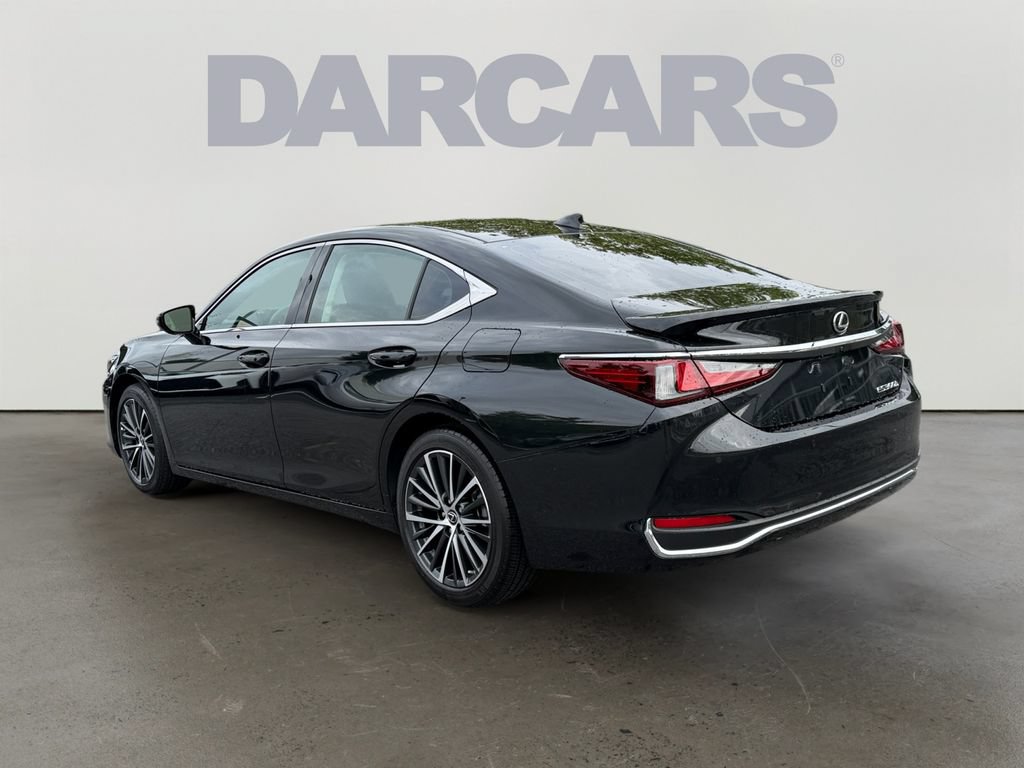 Certified 2025 Lexus ES 300h w/ Premium Package FWD image 4