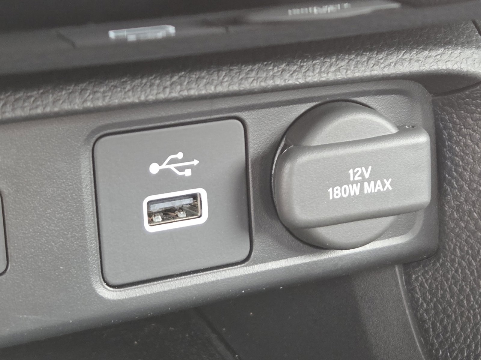 Used 2023 Honda Civic Sport image 5