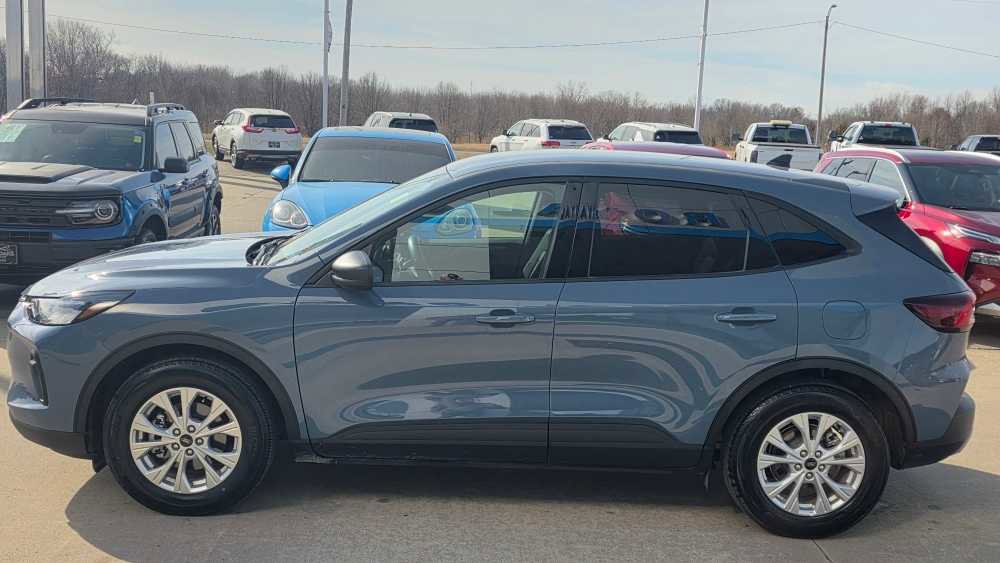 Used 2025 Ford Escape Active image 5