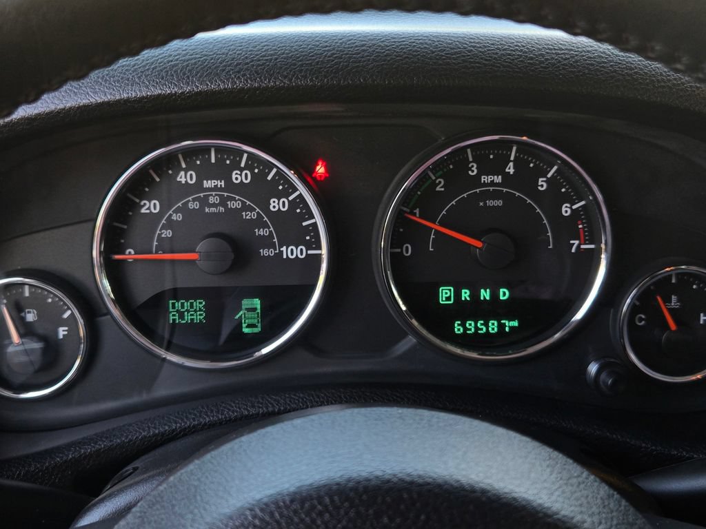 Used 2017 Jeep Wrangler Sport w/ Quick Order Package 24S AWD/4WD image 22