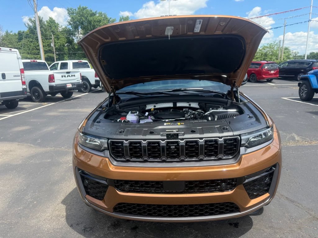 New 2026 Jeep Grand Cherokee Limited AWD/4WD image 54