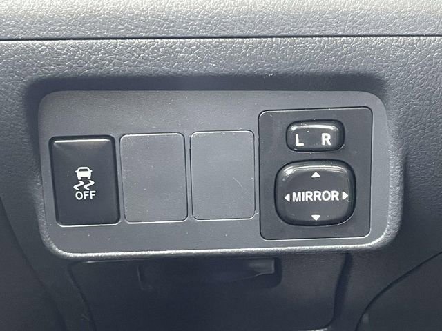 Used 2011 Toyota Corolla S image 18