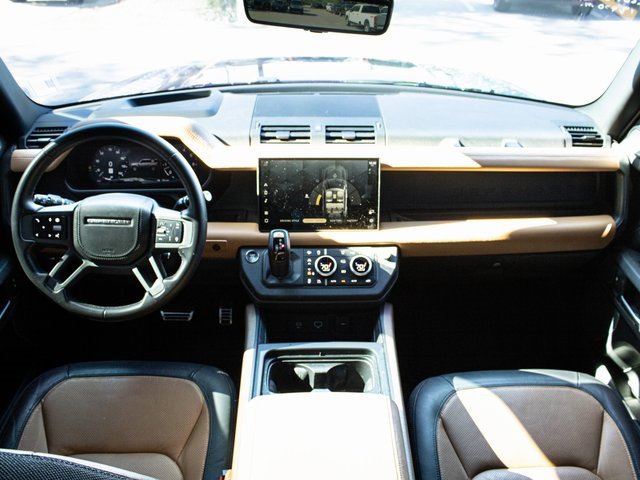 Used 2024 Land Rover Defender 110 X image 17