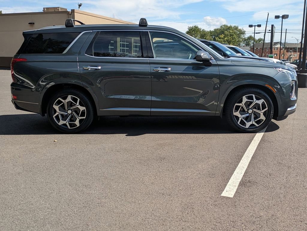 Used 2022 Hyundai Palisade Calligraphy image 8