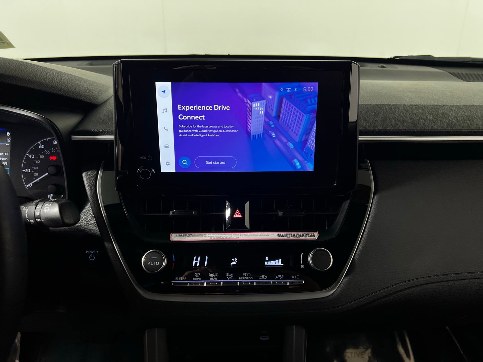 Certified 2024 Toyota Corolla Cross AWD Hybrid image 17