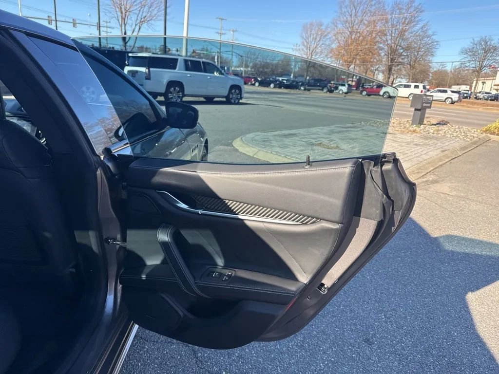 Used 2019 Maserati Ghibli S GranSport Q4 image 14