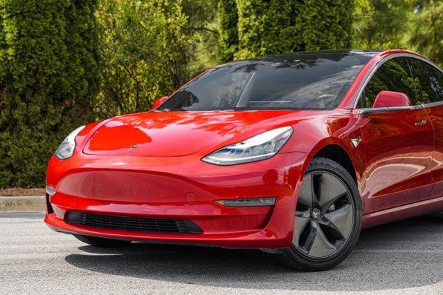 Used 2019 Tesla Model 3 Standard Range RWD image 2