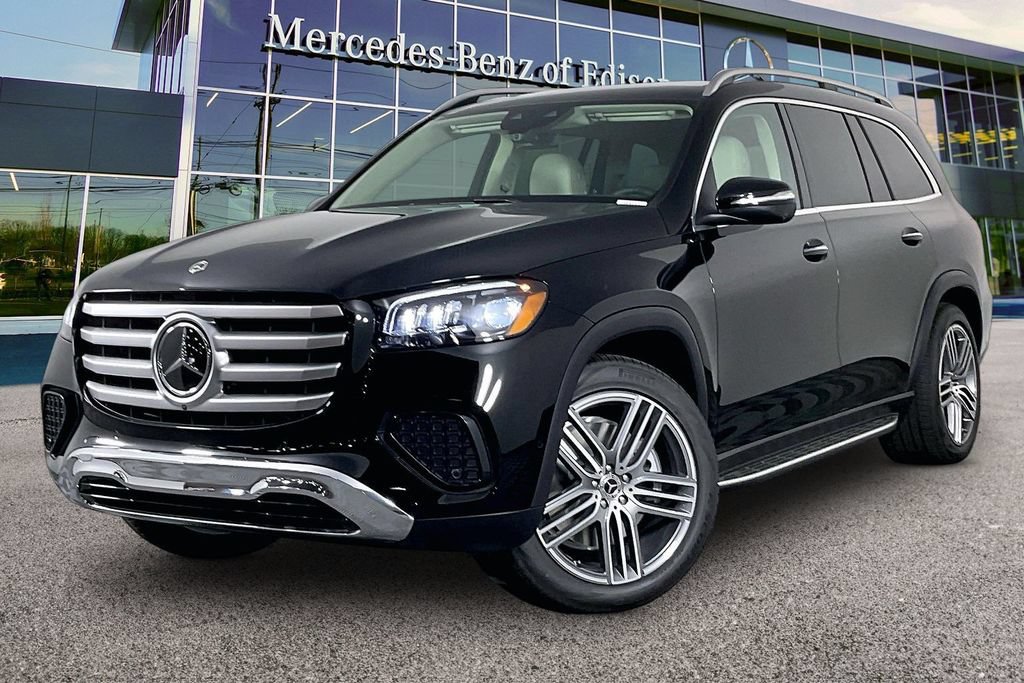 New 2026 Mercedes-Benz GLS 450 4MATIC image 2