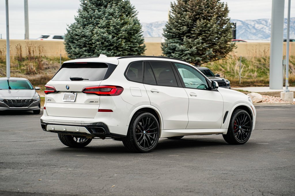 Used 2022 BMW X5 xDrive40i w/ M Sport Package image 5