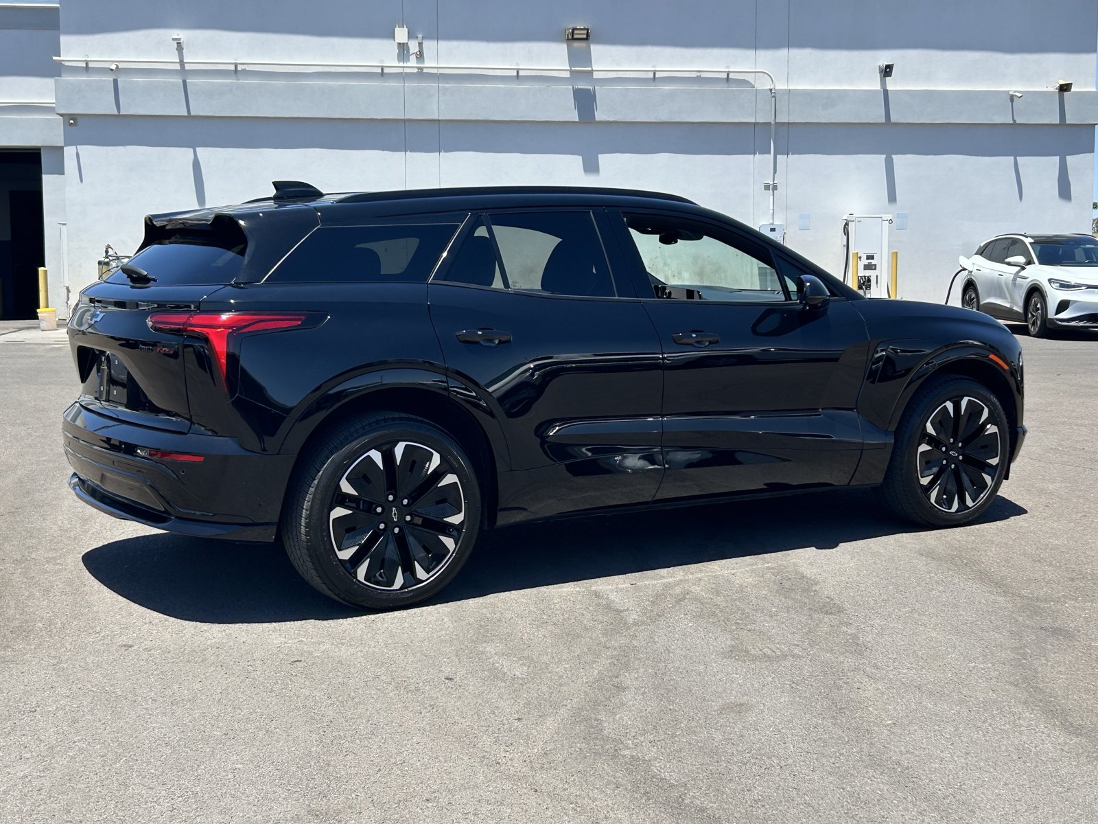 Certified 2025 Chevrolet Blazer EV RS AWD/4WD image 5