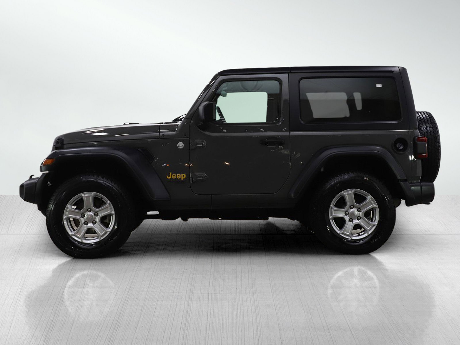 Used 2020 Jeep Wrangler Sport image 2