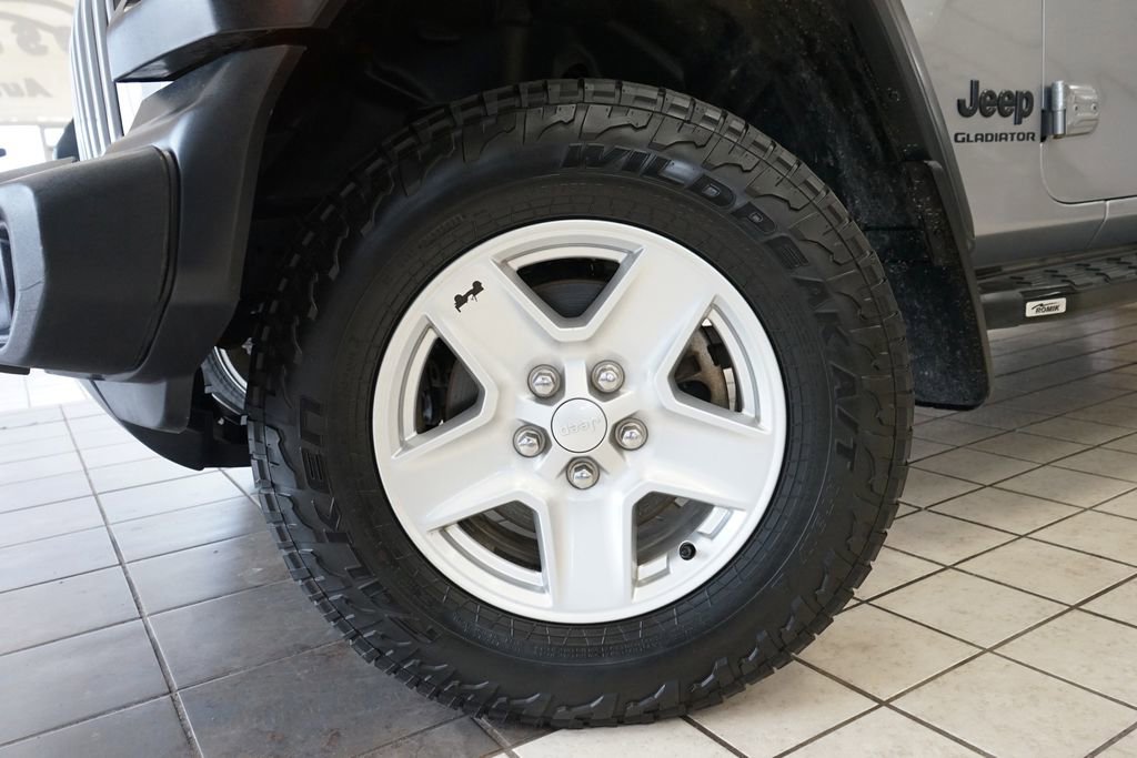 Used 2020 Jeep Gladiator Sport w/ Quick Order Package 24S AWD/4WD image 50