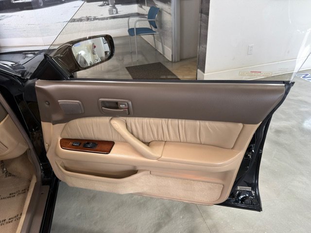Used 1990 Lexus ES 250 FWD image 11