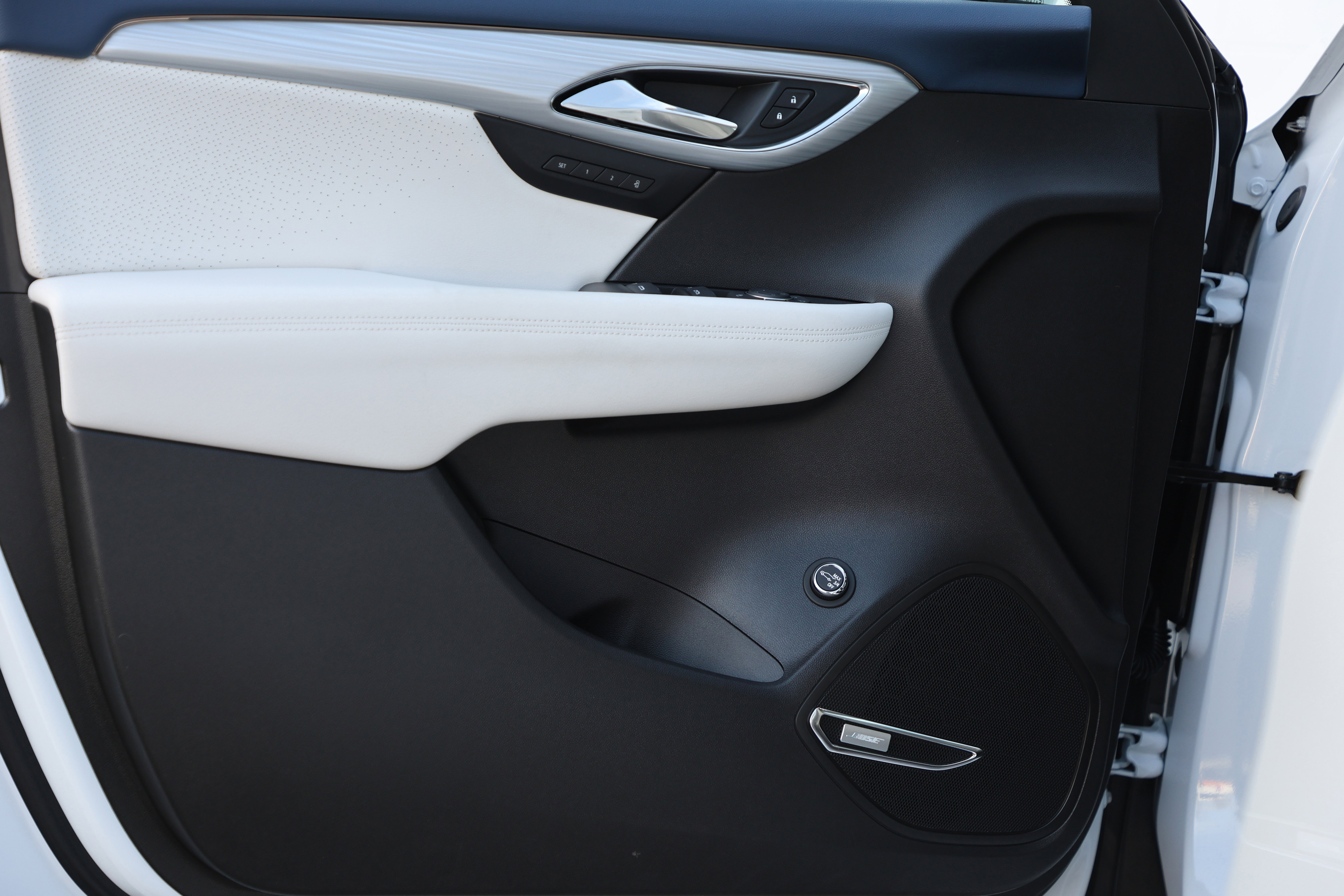 New 2026 Buick Envision Avenir image 12