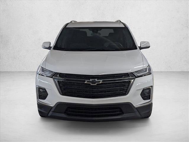 Used 2023 Chevrolet Traverse LT FWD image 2