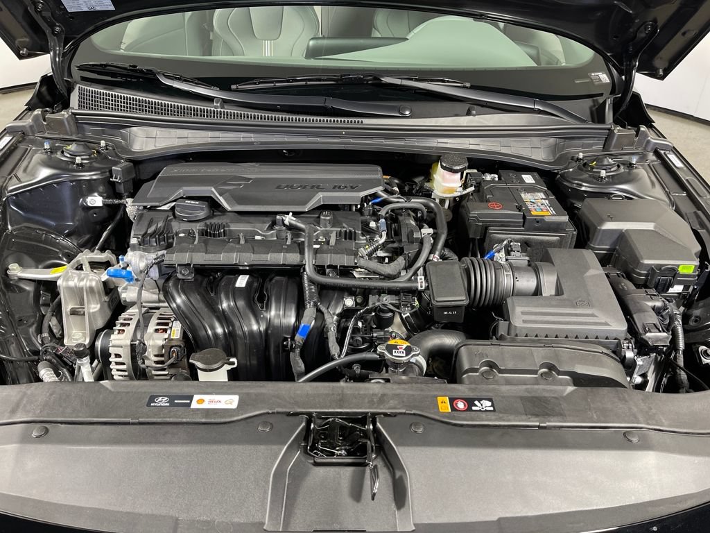 New 2026 Hyundai Elantra Sport FWD image 9
