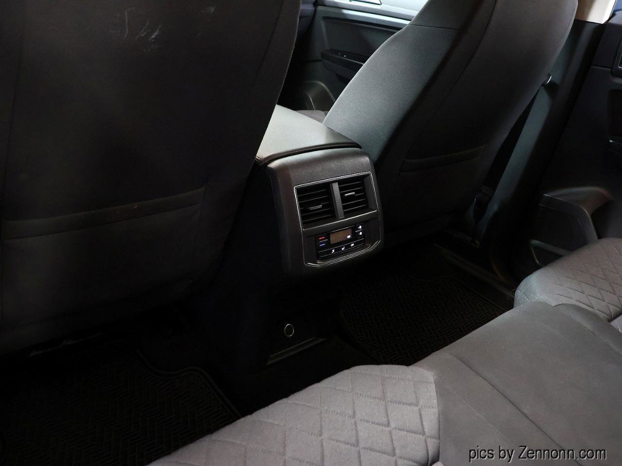 Used 2019 Volkswagen Atlas S w/ Towing Package image 16