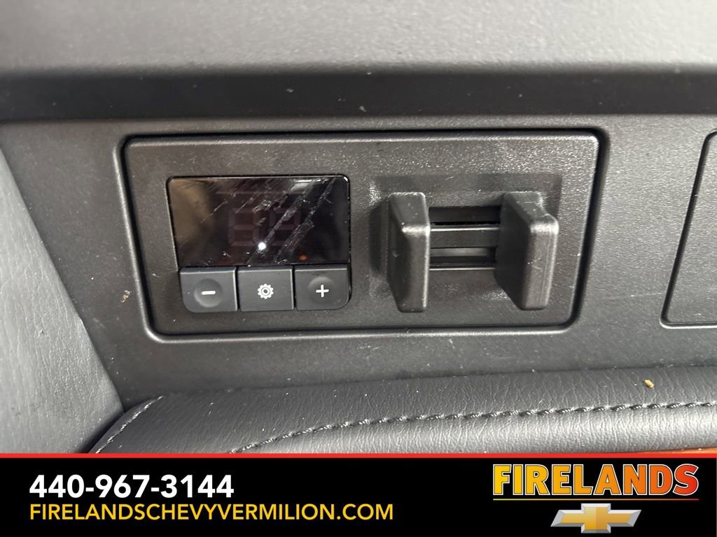 Used 2024 Nissan Armada SL image 24