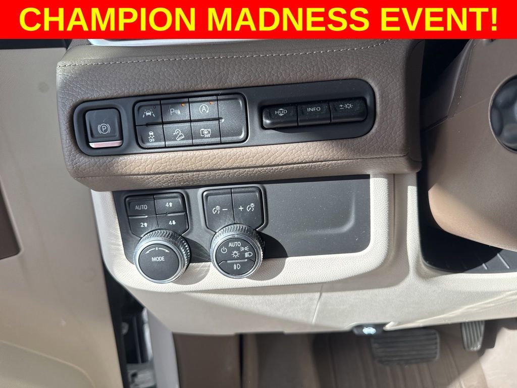 Used 2023 GMC Yukon XL Denali image 13