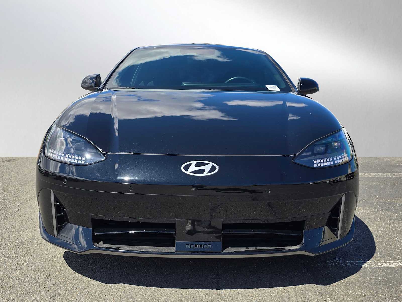 Used 2024 Hyundai Ioniq 6 SE image 8