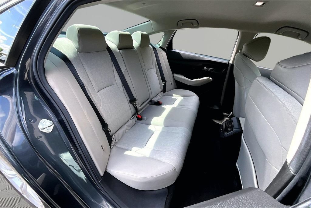 Used 2025 Honda Accord LX image 19