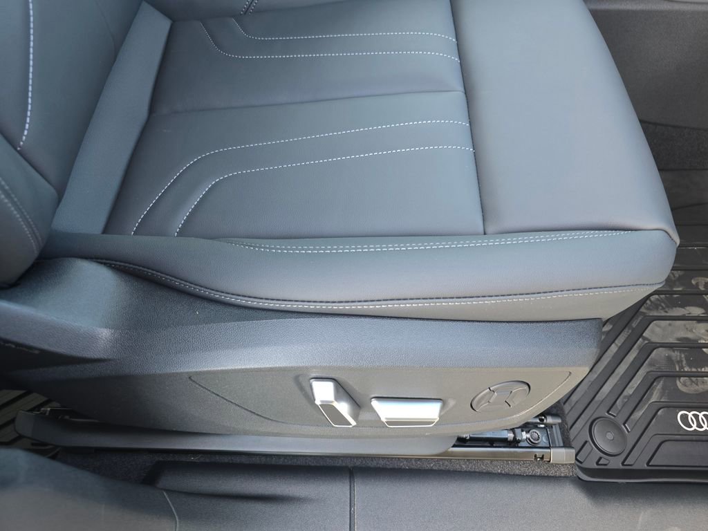 New 2026 Audi Q3 quattro 2.0T image 26