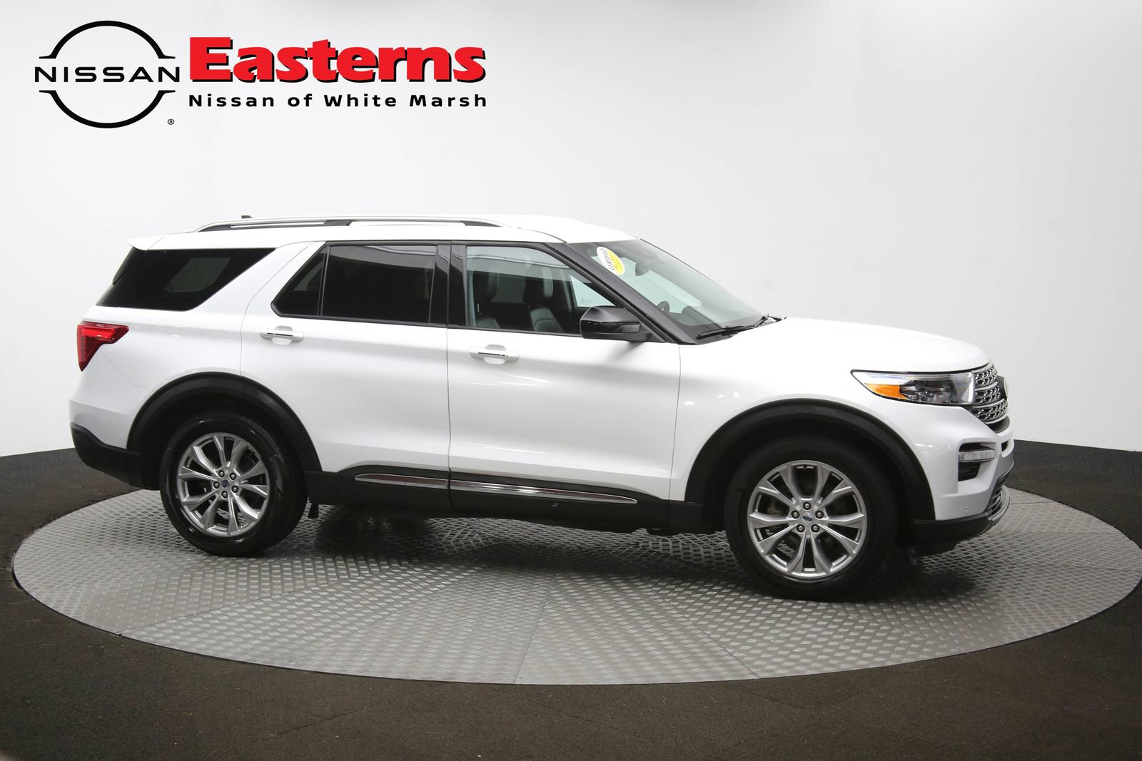 Used 2024 Ford Explorer Limited image 47