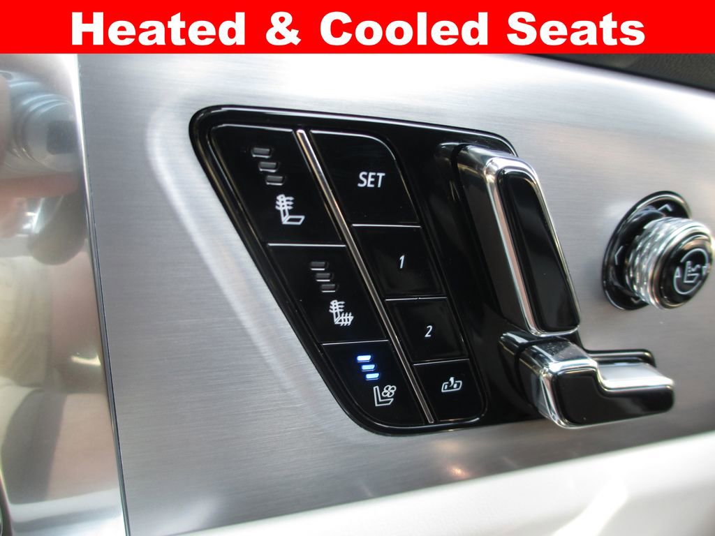 Used 2026 Cadillac Vistiq Sport w/ LPO, Floor Liner Package image 16