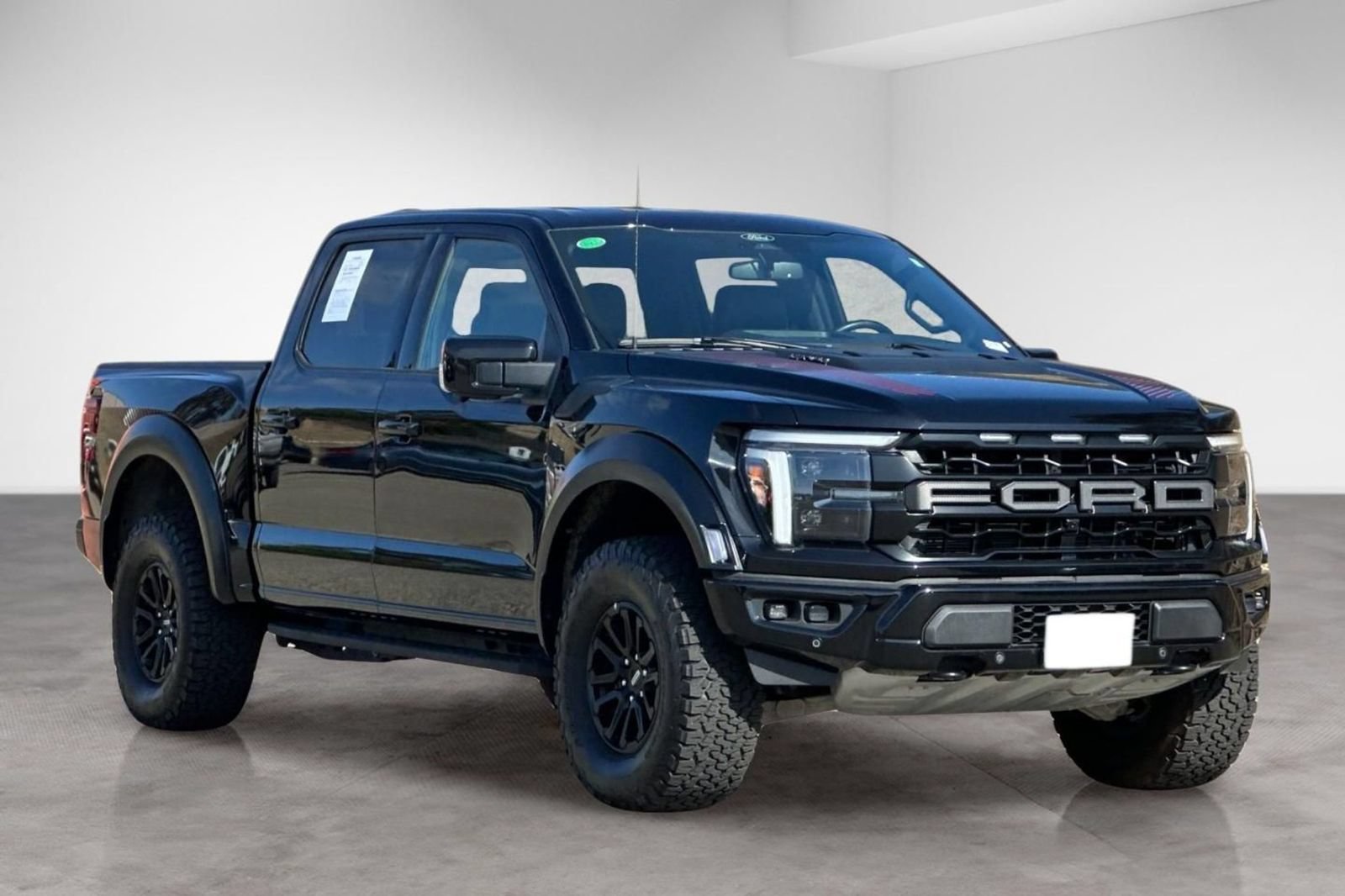 Used 2025 Ford F150 Raptor AWD/4WD image 8