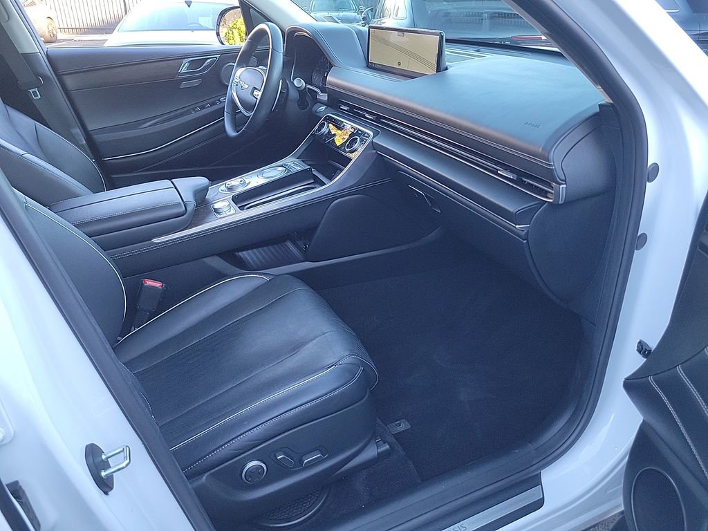 Used 2022 Genesis GV80 2.5T w/ Prestige Package 04 image 38