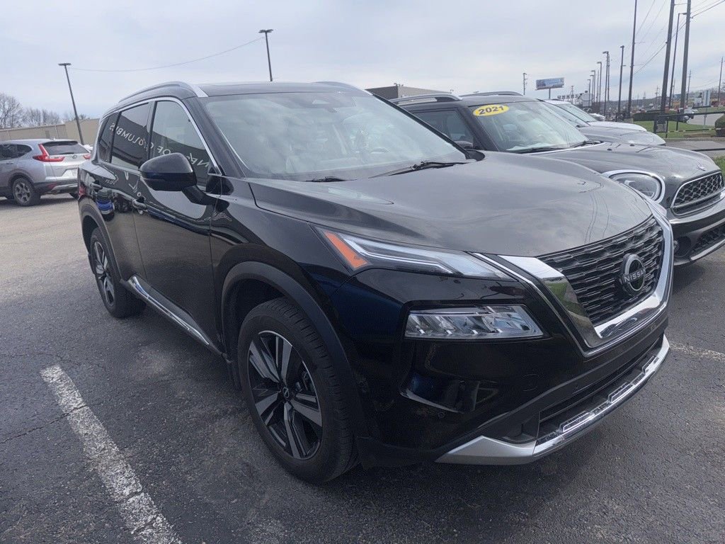 Used 2023 Nissan Rogue Platinum w/ Platinum Premium Package image 4