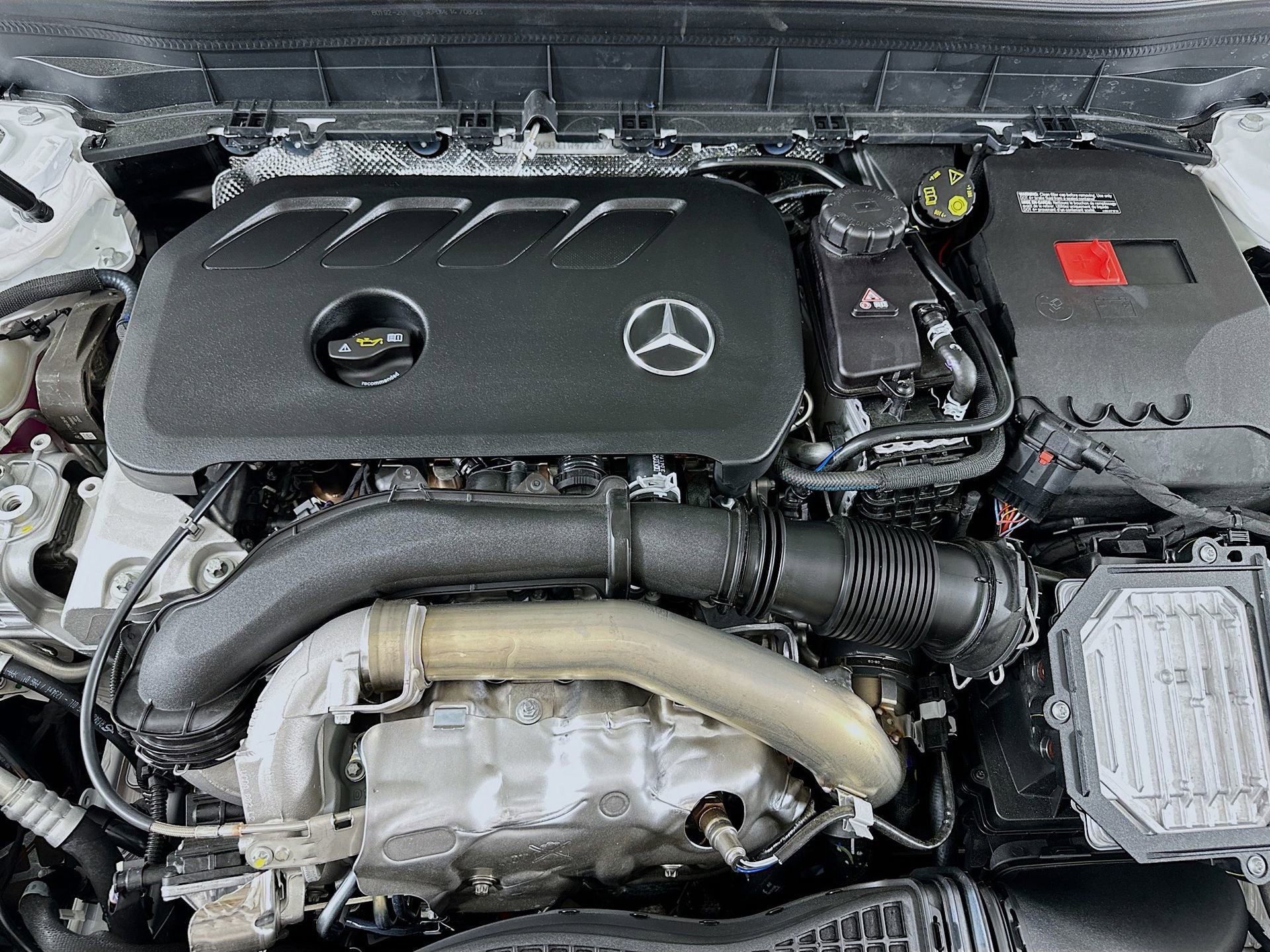 New 2026 Mercedes-Benz GLB 250 image 32