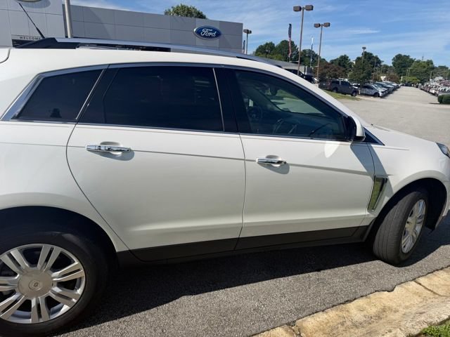 Used 2014 Cadillac SRX Luxury FWD image 4