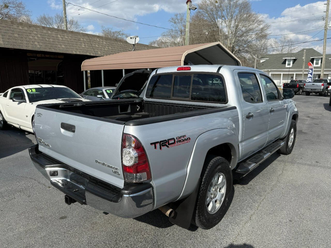 Used 2012 Toyota Tacoma PreRunner w/ TRD Off-Road Pkg RWD image 4