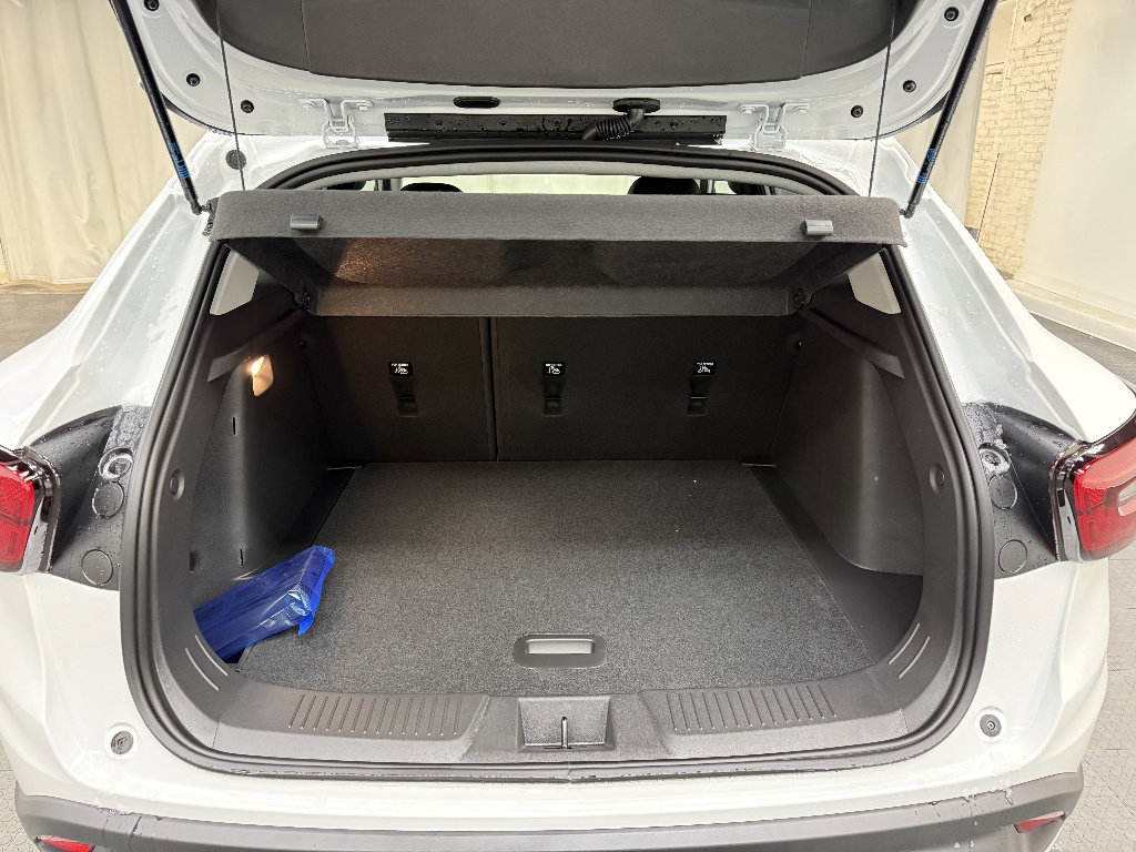 New 2026 Chevrolet Trax LT w/ LT Convenience Package image 5