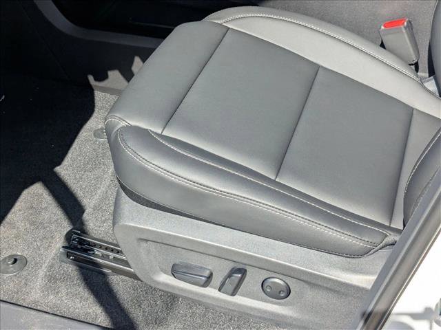 New 2025 Nissan Murano SL w/ Cargo Package AWD/4WD image 4