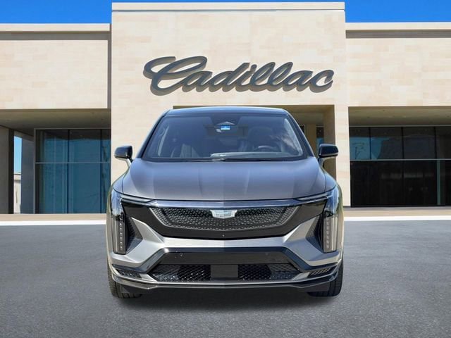 New 2026 Cadillac Optiq V w/ Magnus Launch Edition image 8