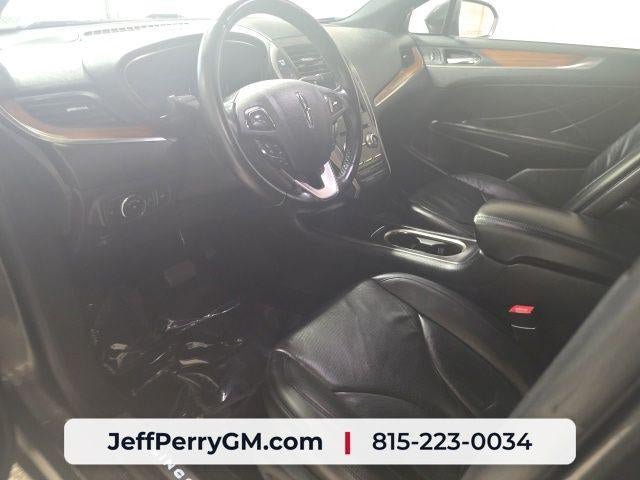 Used 2017 Lincoln MKC Reserve w/ Lincoln MKC Climate Package AWD/4WD image 25